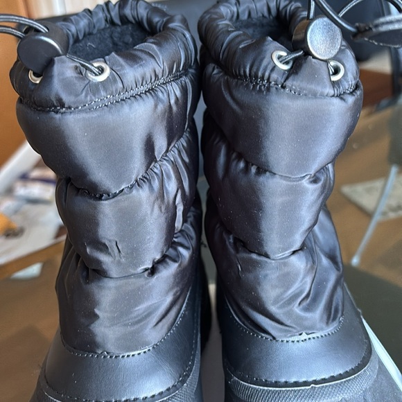 Chooka Nylon Puffer Mid-Cold Weather Boot Waterproof Black Women’s S 8 BRAND NEW - Picture 6 of 16